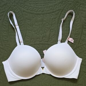 VS Push Up White Bra